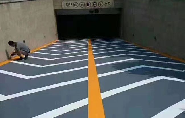 無振動(dòng)防滑坡道